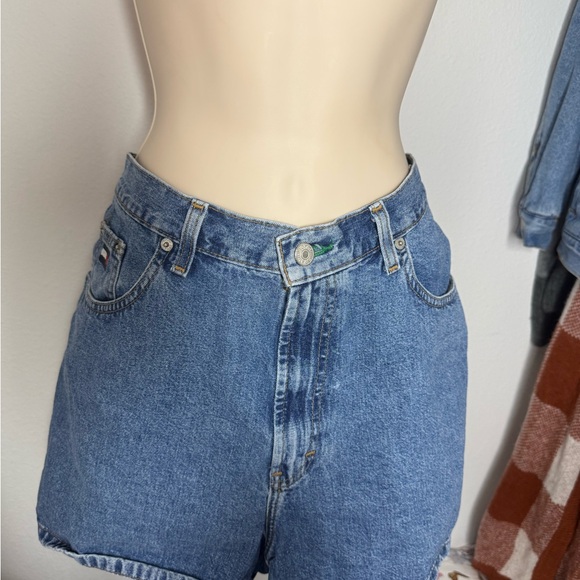 Vintage Mom Tommy Hilfiger Light Blue Jean Shorts - Picture 1 of 4